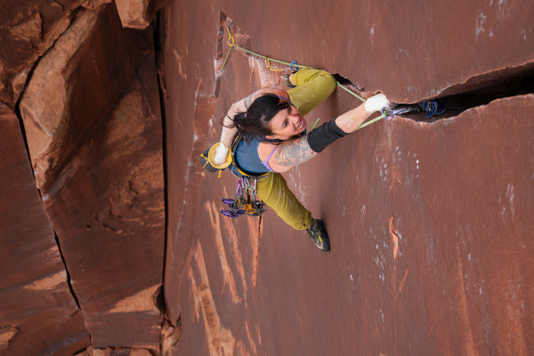 The Joy of Suffering: Gisely Ferraz