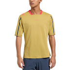 T-shirt Trail Bite pour hommes Rouge savane/montagne Alt View #6