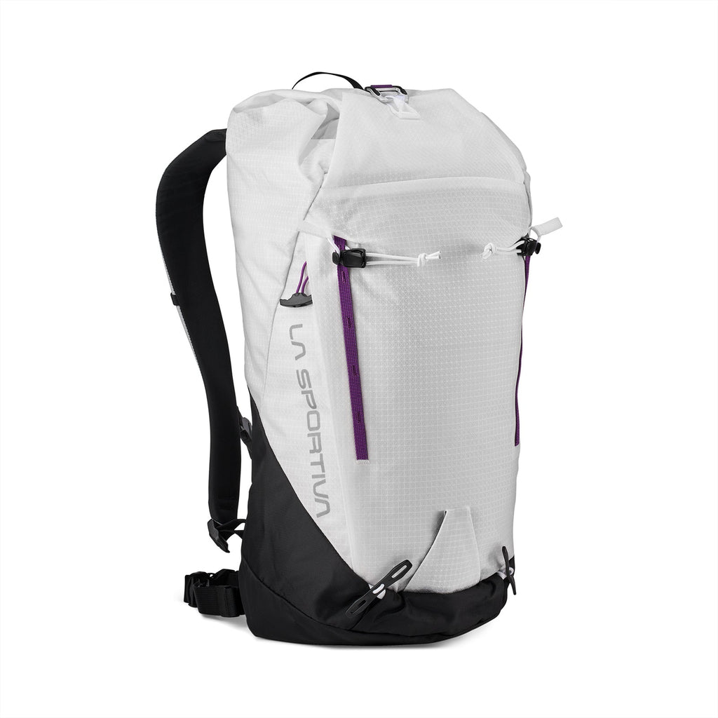 22 inches hiking backpack INOXTO Wilderness 22L 1.0 Bronze Tried out our new backpacks today for our first hike of 2026 in Connecticut Timpanogos Elevation 22L Backpack (Timp)