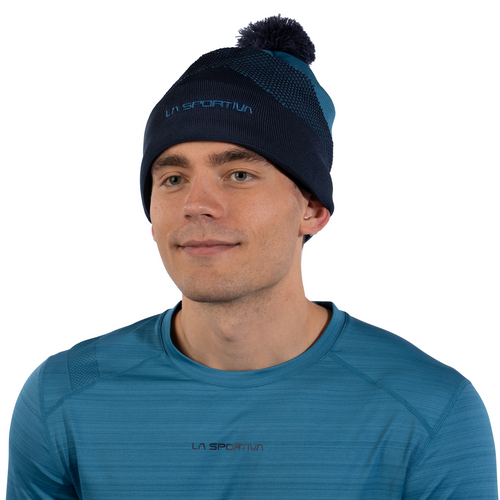 Knitty Beanie – La Sportiva